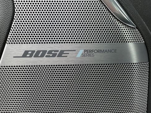 Used 2023 GMC Yukon Denali Ultimate AWD/4WD image 17