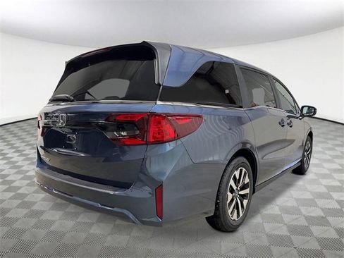 New 2026 Honda Odyssey EX-L image 6