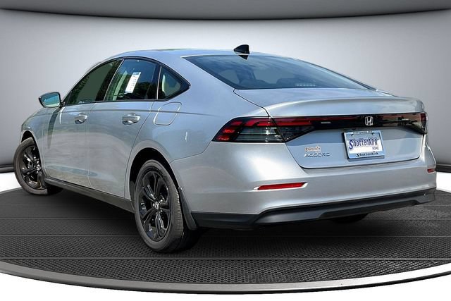 Used 2025 Honda Accord SE image 7