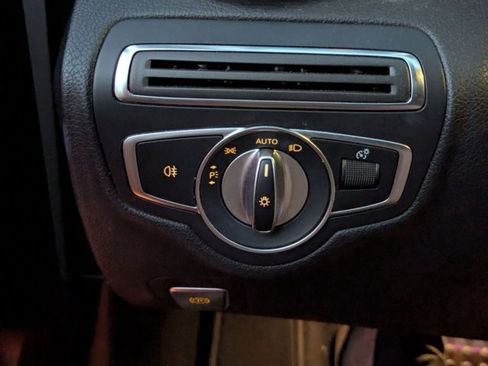 Certified 2020 Mercedes-Benz C 300 Sedan image 10