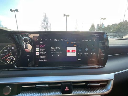 Used 2024 Kia K5 GT-Line image 17