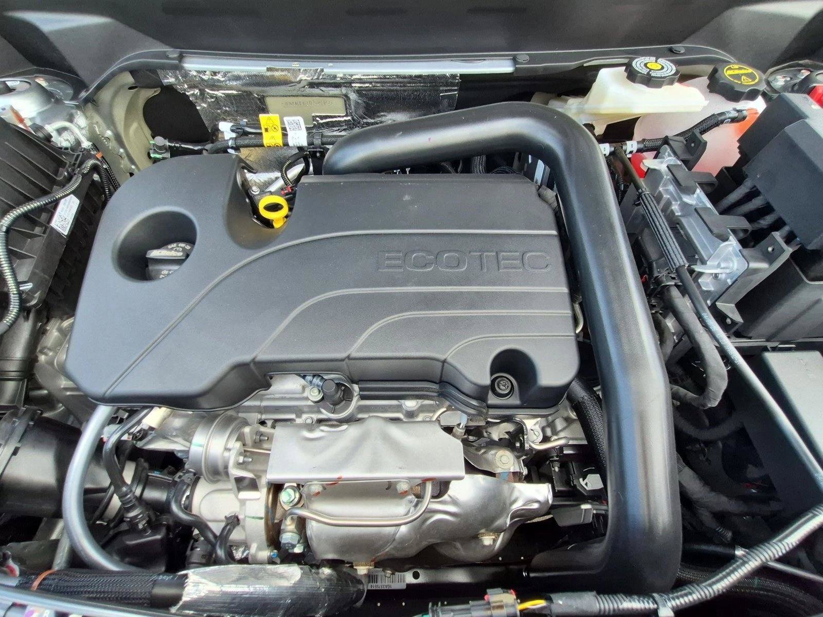 New 2026 Chevrolet Equinox LT w/ Convenience Package II FWD image 17