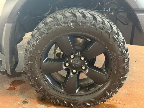Used 2019 RAM 1500 Warlock AWD/4WD image 16