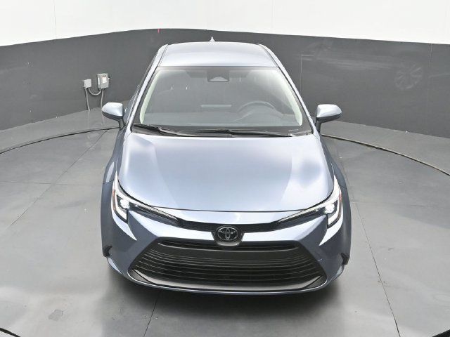 Used 2026 Toyota Corolla LE w/ LE Premium Package FWD image 27
