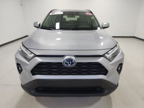 Certified 2022 Toyota RAV4 XLE Premium image 8