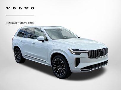 New 2026 Volvo XC90 T8 Plus w/ Protection Package Premier