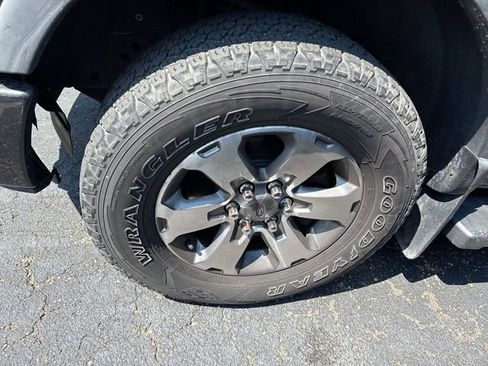 Used 2013 Ford F150 FX4 w/ Luxury Equipment Group AWD/4WD image 5