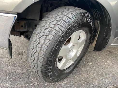 Used 2008 Nissan Frontier SE w/ SE Value Truck Pkg image 10