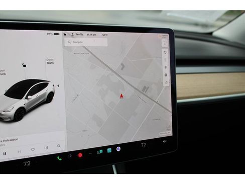 Used 2020 Tesla Model Y Long Range image 26