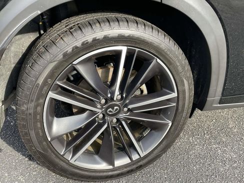 Used 2023 INFINITI QX55 Essential image 7