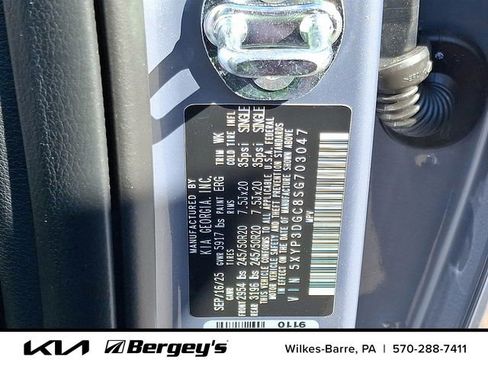 New 2025 Kia Telluride EX w/ EX Captain's Chair Package image 20