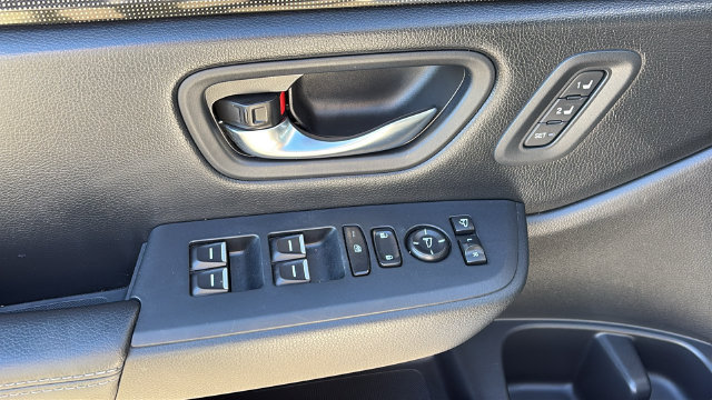 Used 2023 Honda Pilot Elite image 9