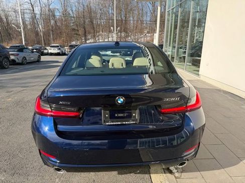 New 2026 BMW 330i xDrive Sedan w/ Convenience Package image 8