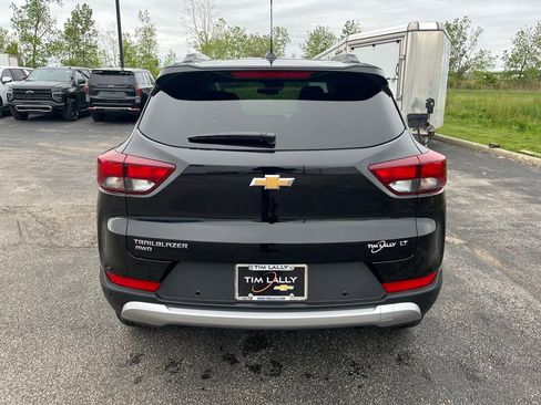 New 2026 Chevrolet TrailBlazer LT w/ LT Cold Weather Package AWD/4WD image 6