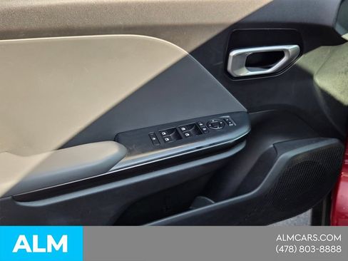 Used 2025 Kia K4 FWD image 26