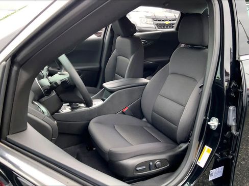 Used 2022 Chevrolet Malibu LT FWD image 9