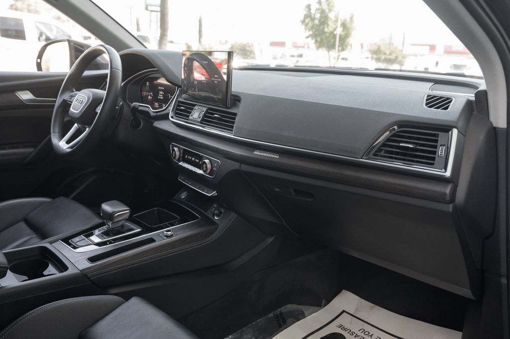 Used 2024 Audi Q5 2.0T Premium Plus AWD/4WD image 45