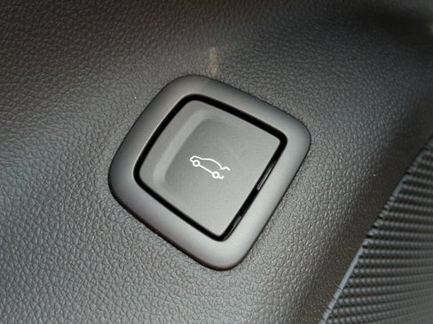 New 2026 Cadillac CT5 V w/ Technology Package AWD/4WD image 29