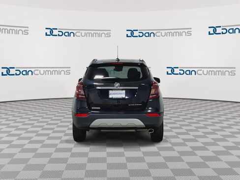 Used 2022 Buick Encore Preferred w/ Safety Package FWD image 7