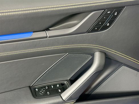 Certified 2025 Porsche 911 Carrera 4 GTS image 31