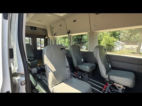 Used 2020 Ford Transit 350 XL RWD image 22