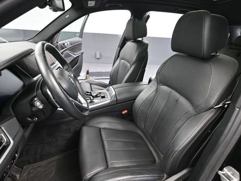 Used 2022 BMW X5 xDrive40i AWD/4WD image 25