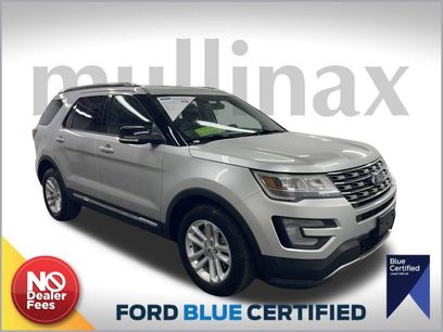 Certified 2017 Ford Explorer XLT w/ Equipment Group 202A