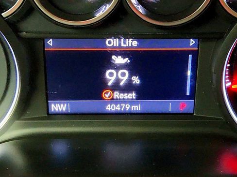 Used 2020 Chevrolet Silverado 1500 LT w/ All-Star Edition image 15