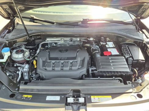 Used 2021 Volkswagen Tiguan S FWD image 31