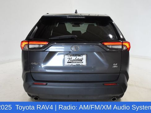 Used 2025 Toyota RAV4 LE AWD/4WD image 5