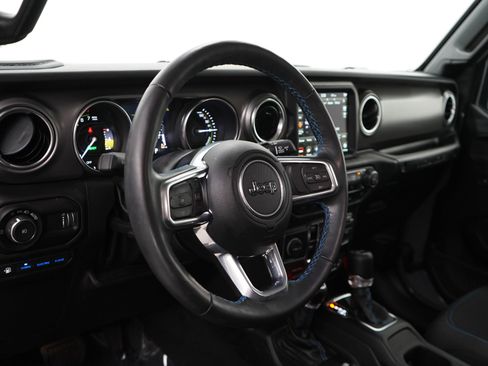 Used 2023 Jeep Wrangler Unlimited Rubicon 4xe w/ Cold Weather Group image 20