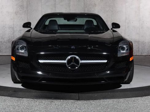 Used 2012 Mercedes-Benz SLS AMG Coupe image 7