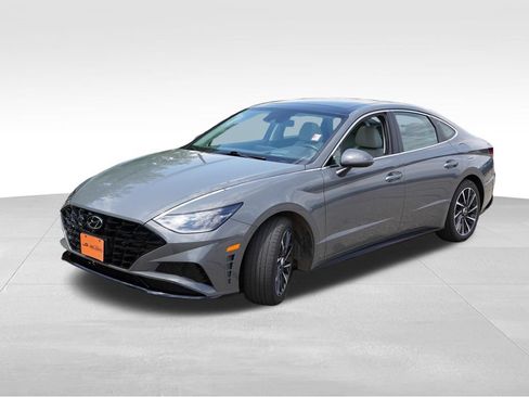 Used 2023 Hyundai Sonata Limited FWD image 11