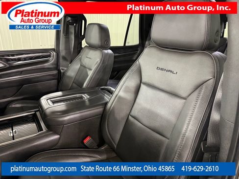 Used 2021 GMC Yukon Denali w/ Denali Premium Package AWD/4WD image 11