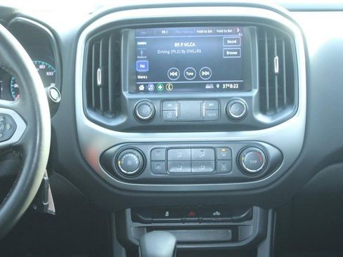 Certified 2022 Chevrolet Colorado LT w/ LT Convenience Package image 16