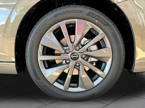 New 2026 Nissan Sentra SL FWD image 12