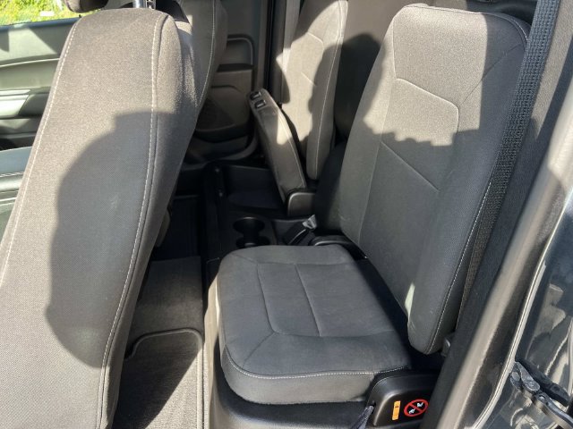 Used 2020 Chevrolet Colorado LT w/ LT Convenience Package AWD/4WD image 17