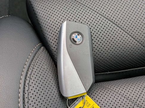 Used 2025 BMW X5 xDrive40i image 32