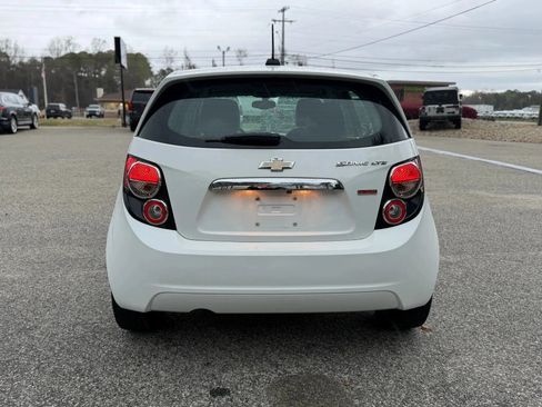 Used 2016 Chevrolet Sonic LTZ FWD image 8