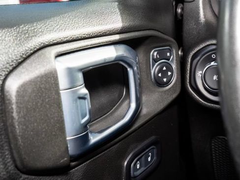 Used 2022 Jeep Wrangler Unlimited Sport w/ Sun And Sound Package AWD/4WD image 22