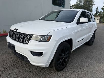 Used 2018 Jeep Grand Cherokee Altitude