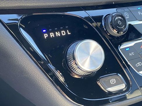 New 2026 Chrysler Pacifica Select w/ S Appearance Package image 24