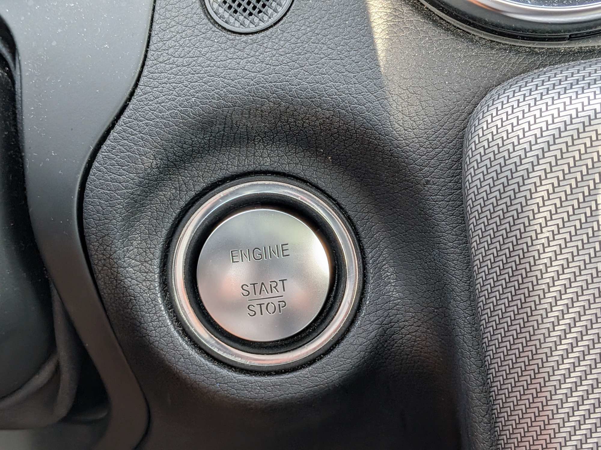 Used 2017 Mercedes-Benz SLC 300 image 27