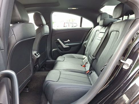 Used 2025 Mercedes-Benz CLA 250 image 10