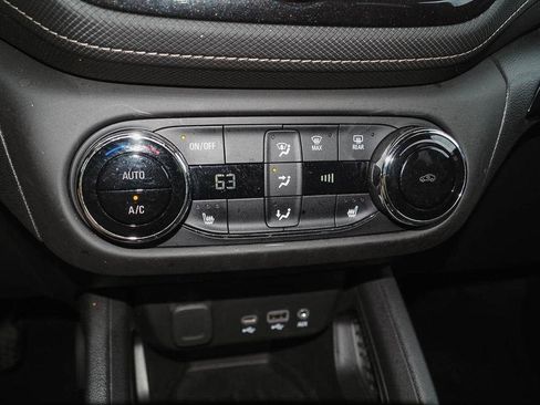 Certified 2023 Chevrolet TrailBlazer ACTIV w/ Convenience Package AWD/4WD image 12