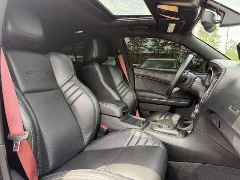 Used 2022 Dodge Charger SRT Hellcat RWD image 27