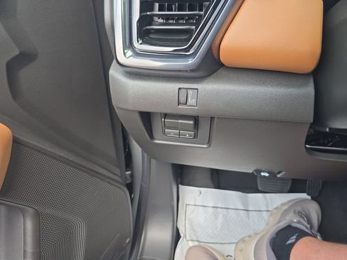 New 2026 GMC Canyon AT4 w/ Nightfall Essentials Package AWD/4WD image 19