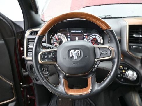 Used 2022 RAM 1500 Limited w/ Body Color Bumper Group image 9