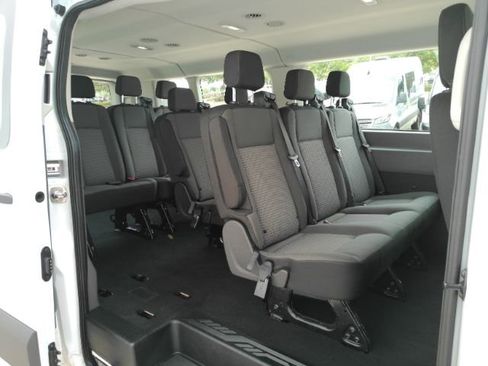 Used 2025 Ford Transit 350 XLT RWD image 7