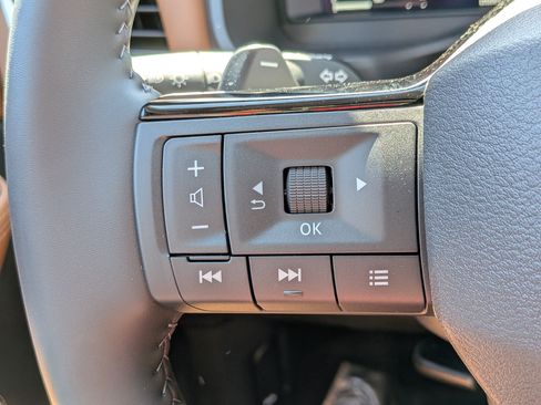 New 2026 Nissan Rogue Platinum AWD/4WD image 14